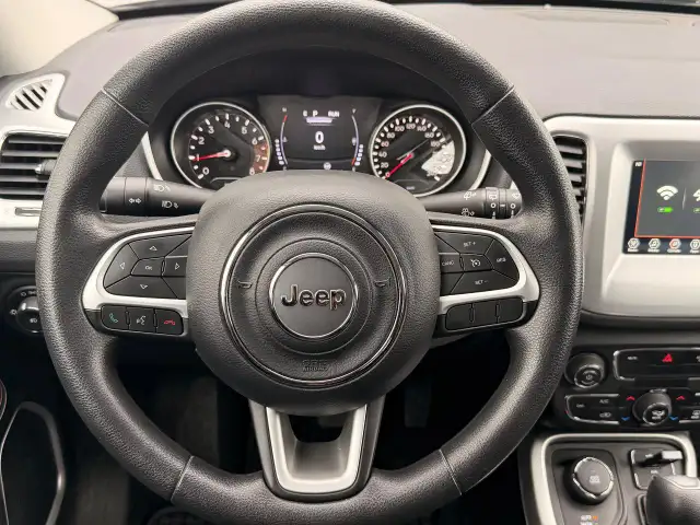 2020 Jeep Compass Upland AWD New Brakes ApplePlay CLEAN CARFAX - Photo 12