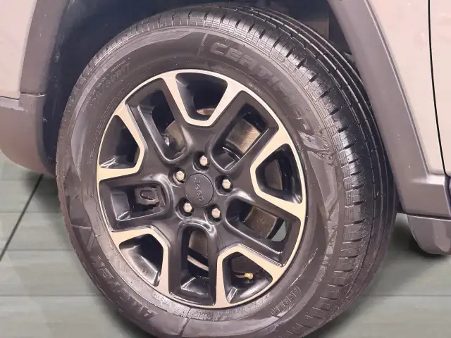 2020 Jeep Compass Upland AWD New Brakes ApplePlay CLEAN CARFAX - Photo 55
