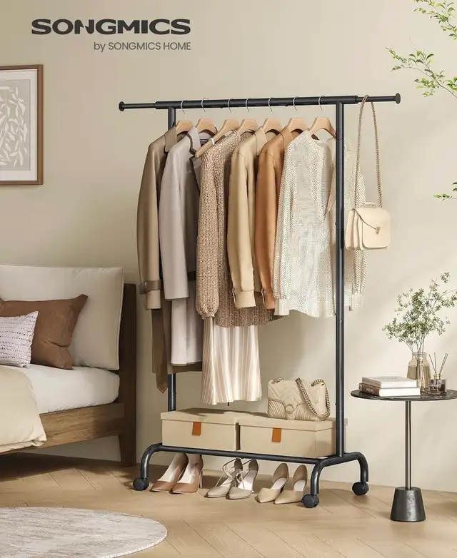 SONGMICS Extendable Garment Rack with Wheels - Photo 2
