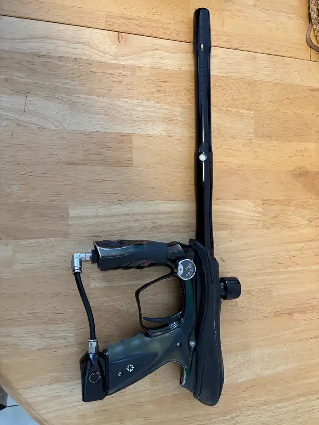 SMART PARTS EPIPHANY Paintball Gun w/ Full Gear Set - Photo 2