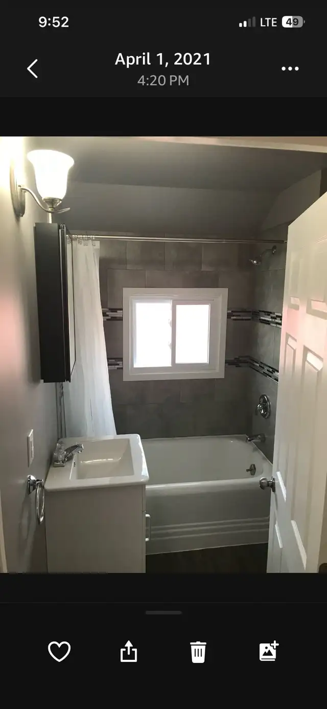 2 bedroom upper apartment for rent - Photo 2