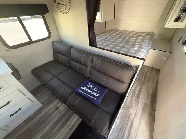 2024 Jayco Jayflight 260 BH! As New! 5000 lbs! $19995! - Photo 10
