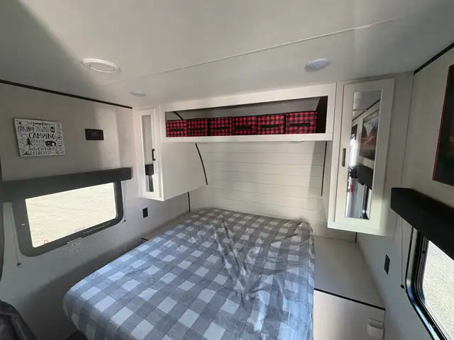 2024 Jayco Jayflight 260 BH! As New! 5000 lbs! $19995! - Photo 11