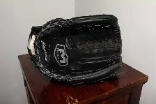 Baseball, super ensemble 30$, gant NEUF, voir photos - Photo 3