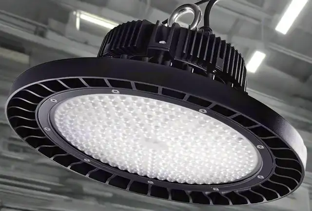 UFO LED High Bay Lights – Energy Efficient Industrial Lighting