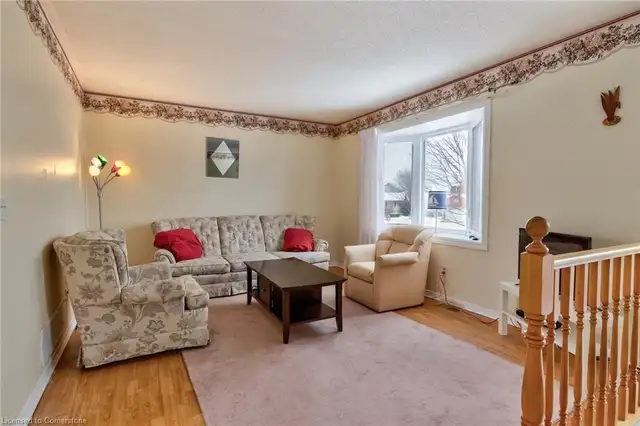 Room For Rent Near Fleming College Lindsay - Photo 3