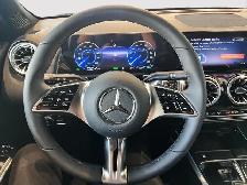 2024 Mercedes-Benz EQB300 4MATIC SUV One owner, no accidents, 3r - Photo 9