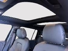 2024 Mercedes-Benz EQB300 4MATIC SUV One owner, no accidents, 3r - Photo 12