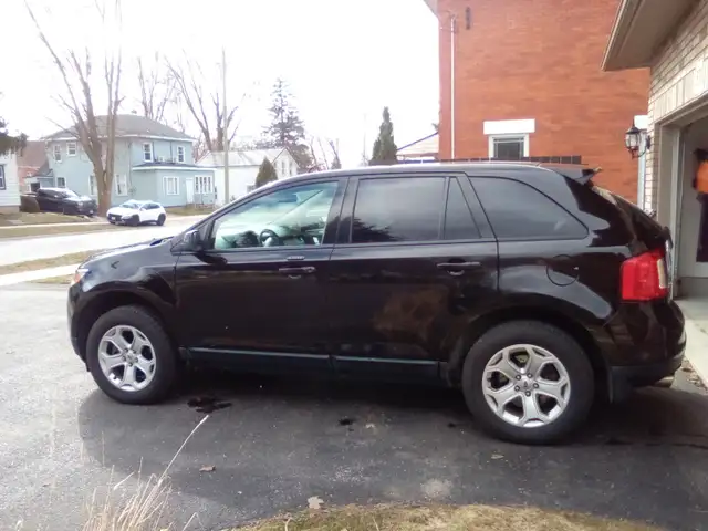 2013 Ford Edge, Certified - Photo 2