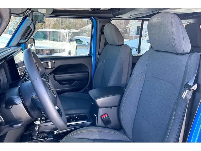 2024 Jeep Wrangler Willys 4Dr | Heated Seats | 12.3\' NAV | Tow - Photo 22