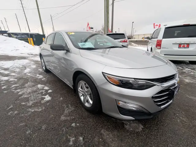 2021 Chevrolet Malibu LS  WITH APPLE CARPLAY! - Photo 4