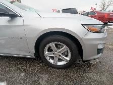 2021 Chevrolet Malibu LS  WITH APPLE CARPLAY! - Photo 5