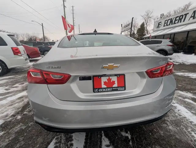 2021 Chevrolet Malibu LS  WITH APPLE CARPLAY! - Photo 7