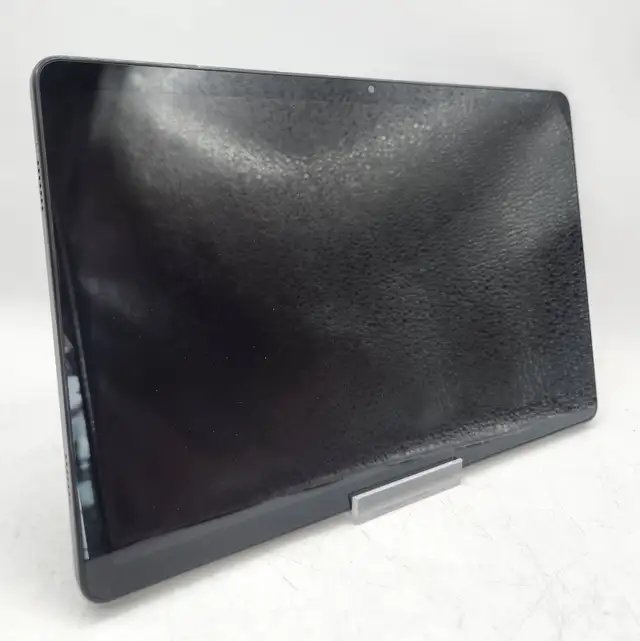 Samsung Galaxy Tab A9  64gb SM-X210 Tablet with Wire