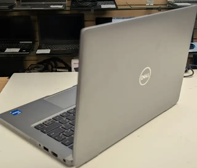Laptop Dell Latitude 5320 i5-1145G7 16Go SSD 512Go NVMe HDMI - Photo 6
