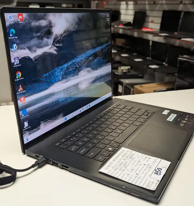 Acer Swift 16GB DDR5 Ryzen 7 6800u SSD 1 To NVMe OLED - Photo 2