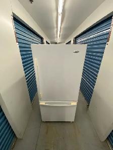 WHIRLPOOL BOTTOM FREEZER - Photo 3