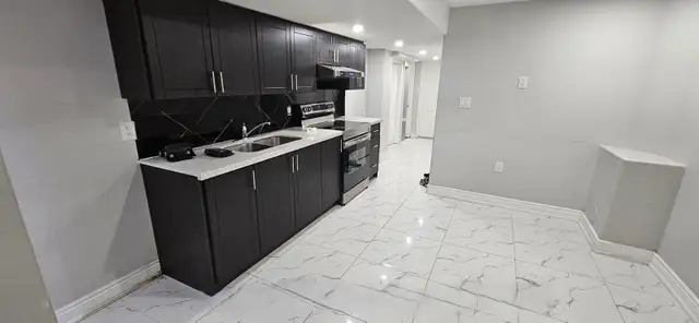 Nice 2 Bedroom Basement For Rent immediately - Photo 3