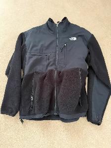 Like new black North Face Denali Fleece Men's L