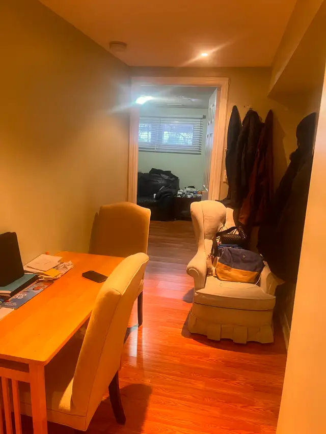 Unfurnished Basement Apartment for Rent in Scarborough. - Photo 3