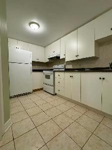 Unfurnished Basement Apartment for Rent in Scarborough. - Photo 8