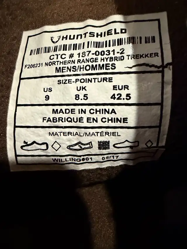 Men’s Like New Camo Boots - Photo 3