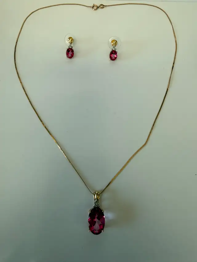 Women's 10K Gold Pink Topaz Necklace & Earrings Set