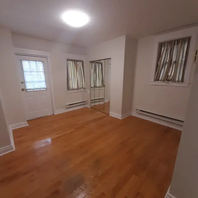 Roncesvalles / High Park apartment for rent - Photo 6