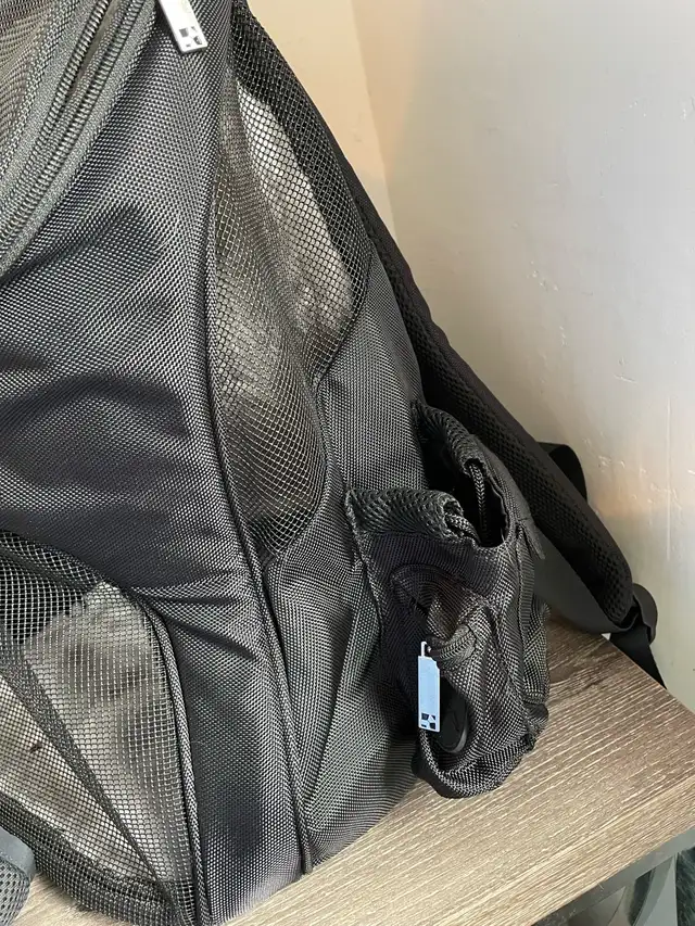 Dog BackPack Carrier & Harness - Photo 3
