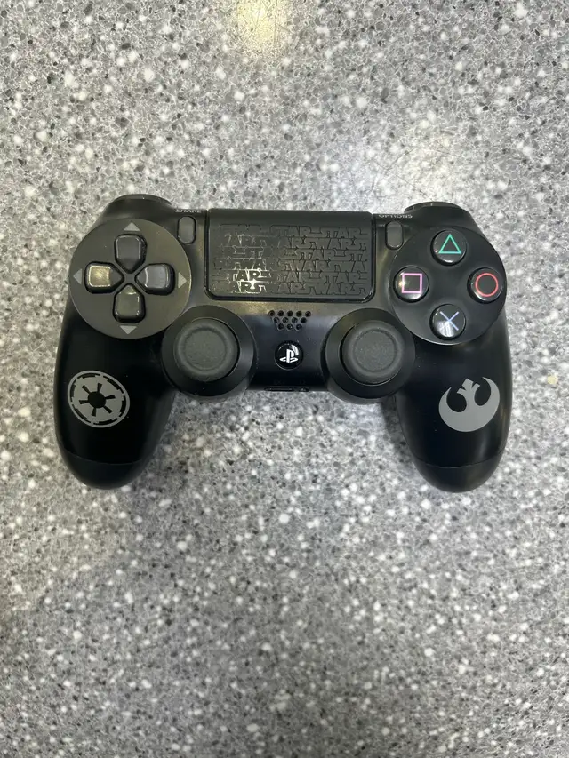 PlayStation 4 (PS4) 1TB Star Was BattleFront ll - Photo 4