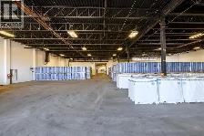 Warehouse For Rent - Photo 4