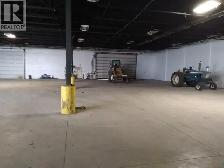 Warehouse For Rent - Photo 7