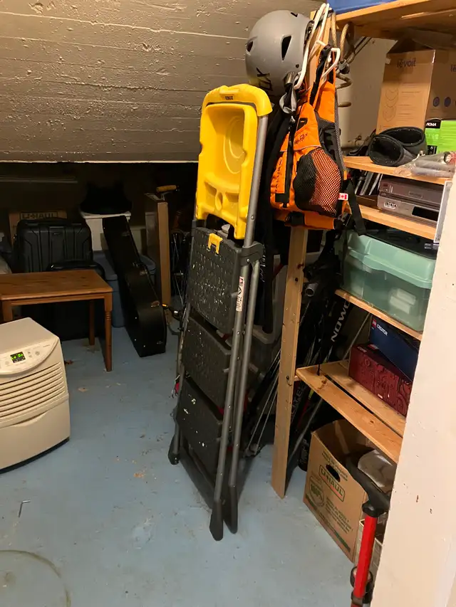 Great Location!  41/2 in NDG - heat/hot water/electricity incl. - Photo 9