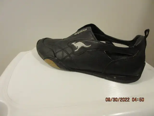 Ladies Shoes - Photo 3