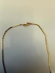 Women's 14K Gold Necklace ~18' - Photo 2
