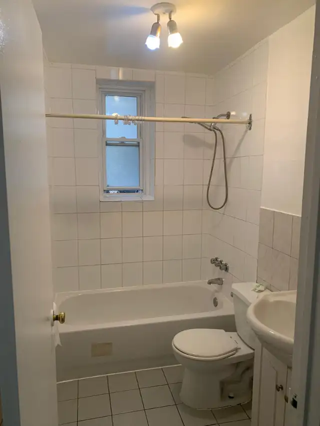 4½ rénové et ensoleillé au centre-ville Montreal métro Guy-Conco - Photo 4