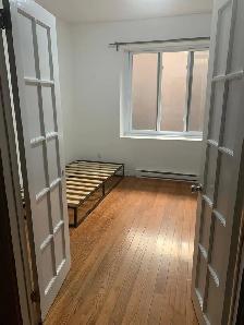 4½ rénové et ensoleillé au centre-ville Montreal métro Guy-Conco - Photo 7