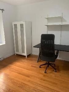 4½ rénové et ensoleillé au centre-ville Montreal métro Guy-Conco - Photo 8