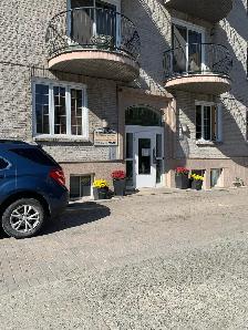 4½ rénové et ensoleillé au centre-ville Montreal métro Guy-Conco - Photo 10