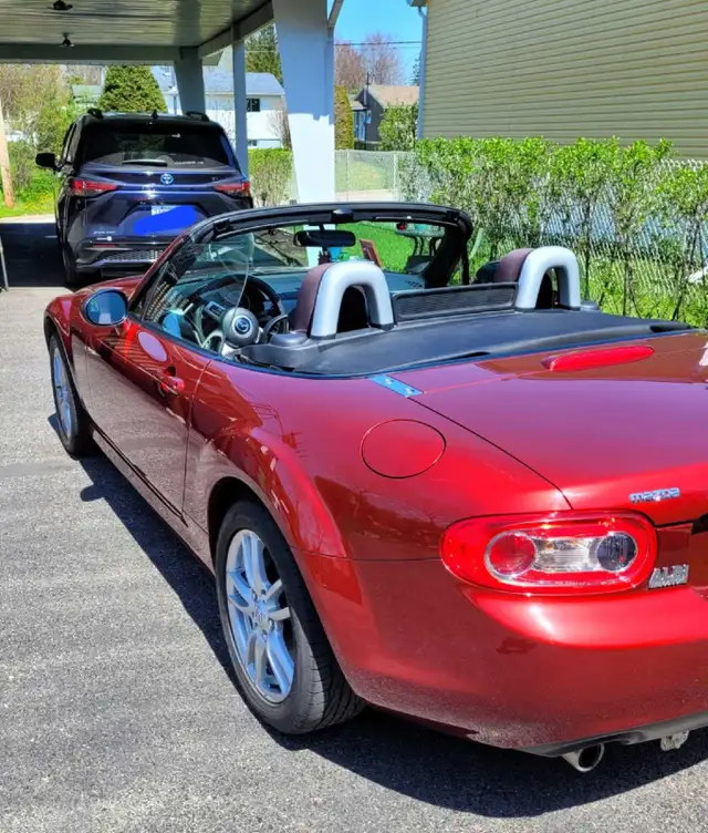Mazda Mx5 miata  2009 - Photo 2