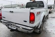 2005 Ford F-350 4x4 Lariat – 6.0 Diesel Turbo– - Photo 5