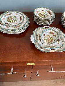 Royal Albert Chelsea Bird  China - Photo 3