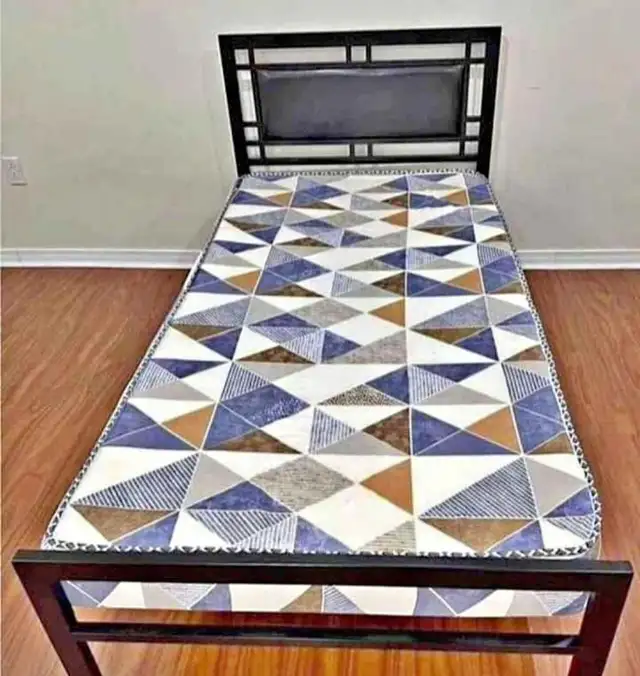 Clean sealed TWIN MATTRESS for every home Single Mattress - Photo 4