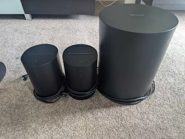 Complete Sonos surround sound. Sonos arc, ERA 100 and mini sub.