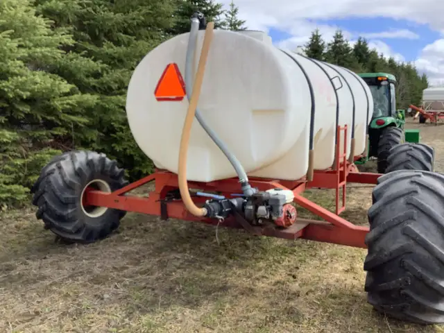 FERTILIZER/ SEED TENDER CART - Photo 8