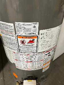 RHEEM 50 gallons hot water tank - Photo 3