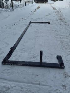 Steel hollow tubing with angles