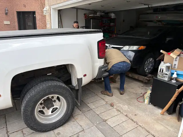 Damaged 2008 Honda Civic 5 -speed