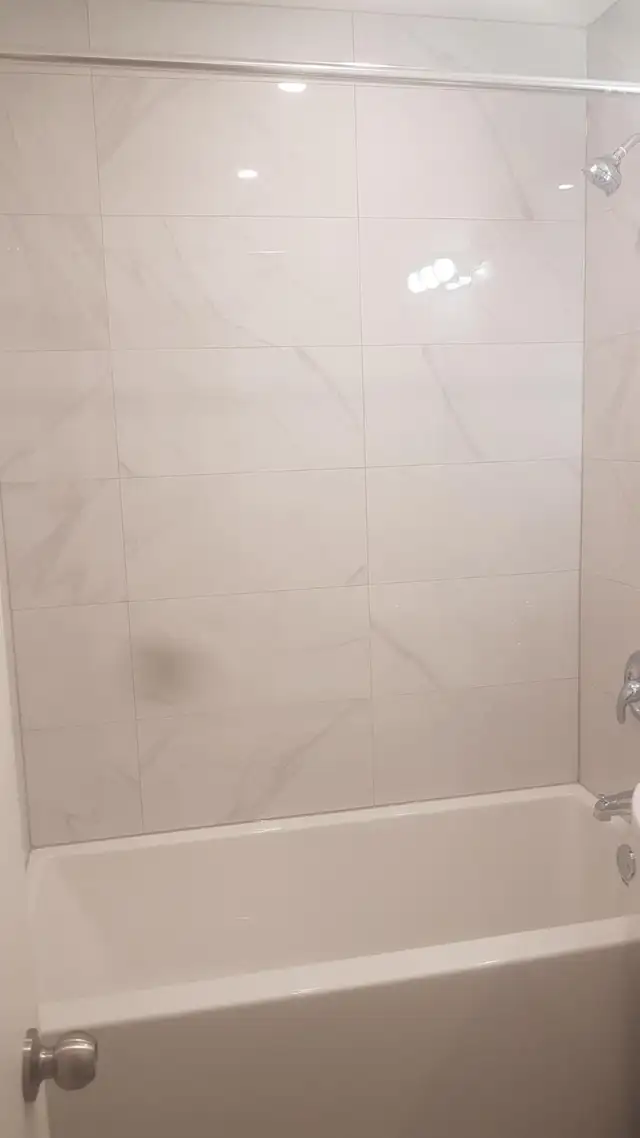 Heated, bright 3 & 1/2 - Photo 6