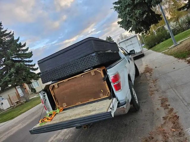 Truck For Hire - Photo 3